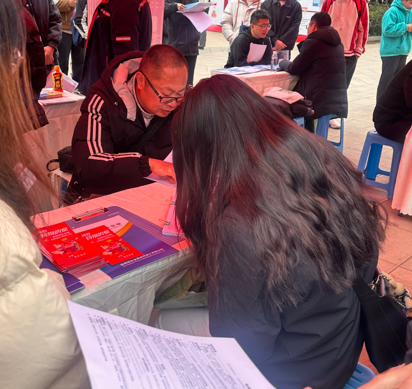 1742954281892856.png 1742954281892856.png